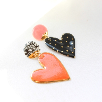 KOLCZYKI SERCA POMARAŃCZOWO-CZARNE