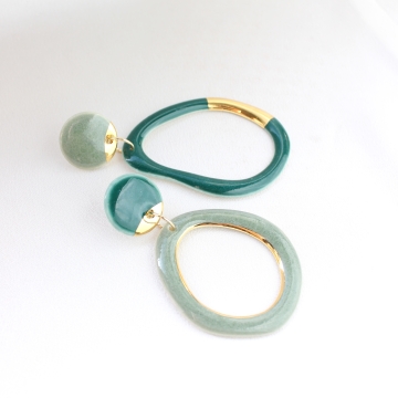 KOLCZYKI OWALNE  ZIELONE