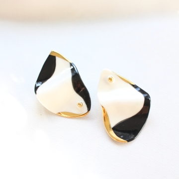 KOLCZYKI CZARNO-BIAŁE 